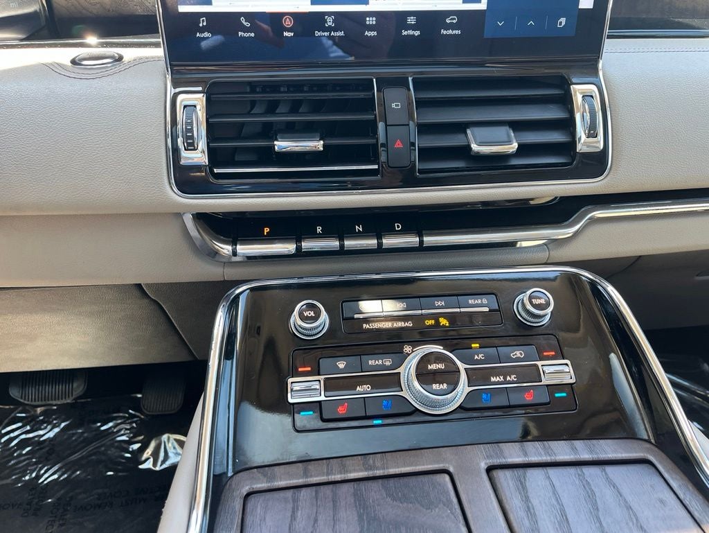 2023 Lincoln Navigator L Reserve 4WD | Pano Roof | 360 Cam | HUD | Luxury Pkg