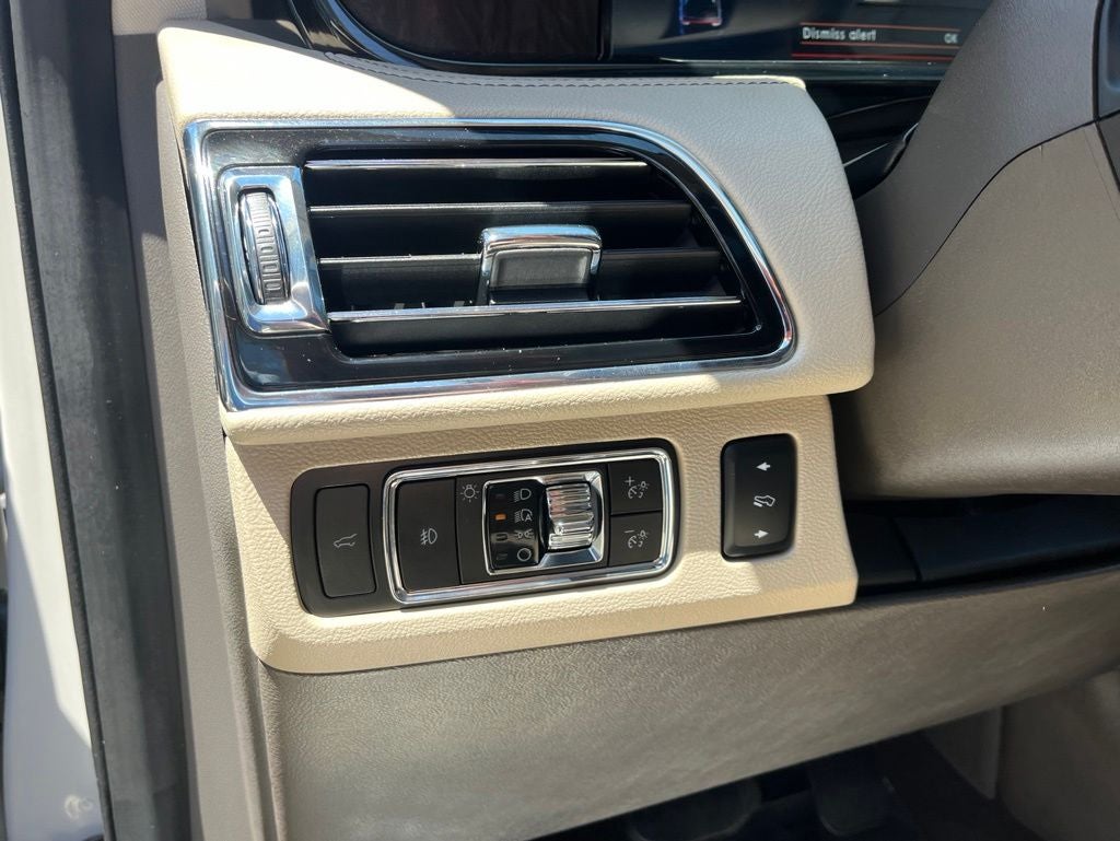 2023 Lincoln Navigator L Reserve 4WD | Pano Roof | 360 Cam | HUD | Luxury Pkg