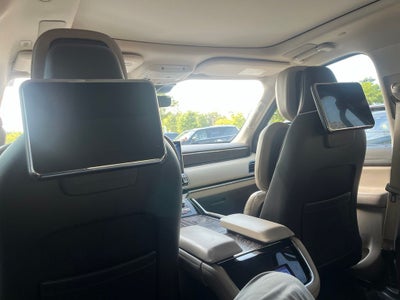 2023 Lincoln Navigator L Reserve 4WD | Pano Roof | 360 Cam | Luxury Pkg