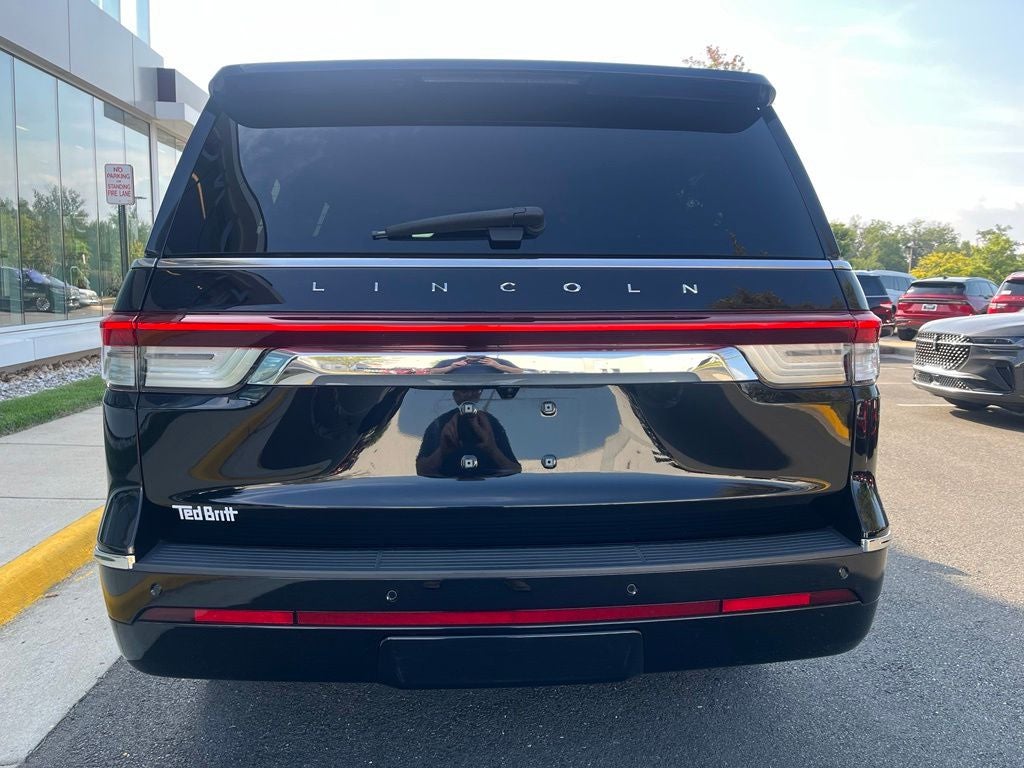 2023 Lincoln Navigator L Reserve 4WD | Pano Roof | 360 Cam | Luxury Pkg