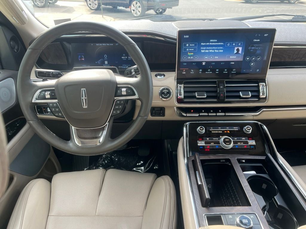 2024 Lincoln Navigator L Reserve | Bluecruise Equip | 360 Camera | HUD | Pano Roof