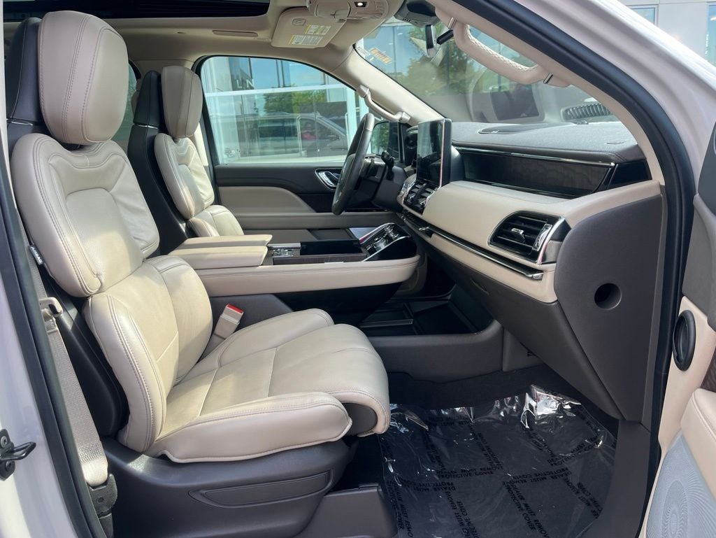 2024 Lincoln Navigator L Reserve | Bluecruise Equip | 360 Camera | HUD | Pano Roof