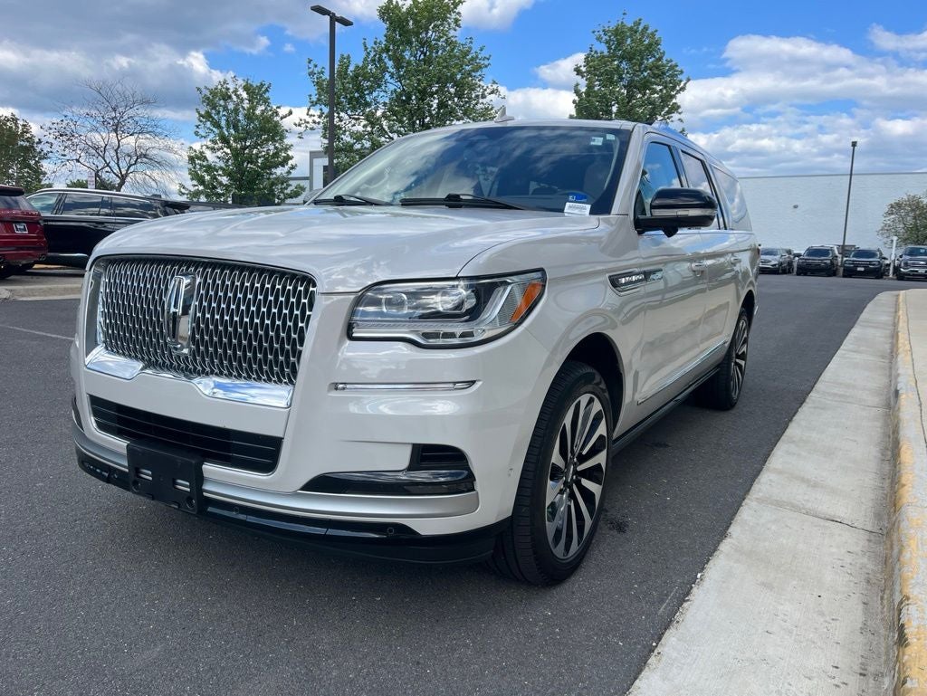 2024 Lincoln Navigator L Reserve | Bluecruise Equip | 360 Camera | HUD | Pano Roof