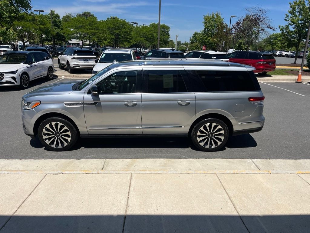 2022 Lincoln Navigator L Reserve | 360 Cam | Adaptive Cruise | HUD | Pano Moonroof