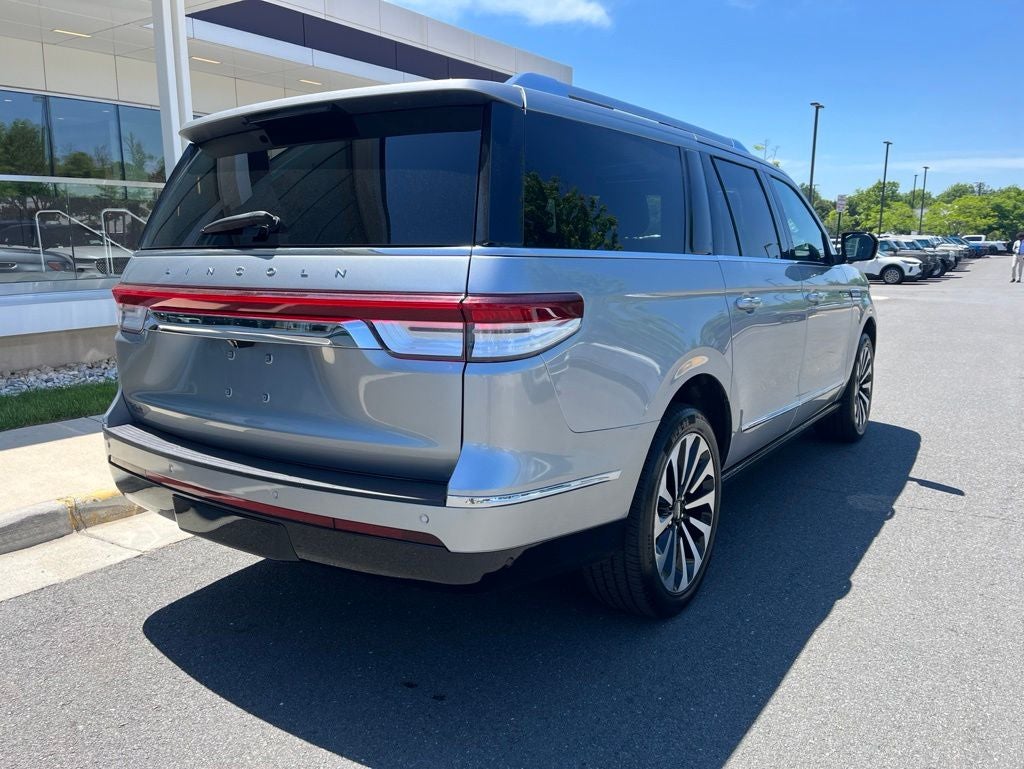 2022 Lincoln Navigator L Reserve | 360 Cam | Adaptive Cruise | HUD | Pano Moonroof