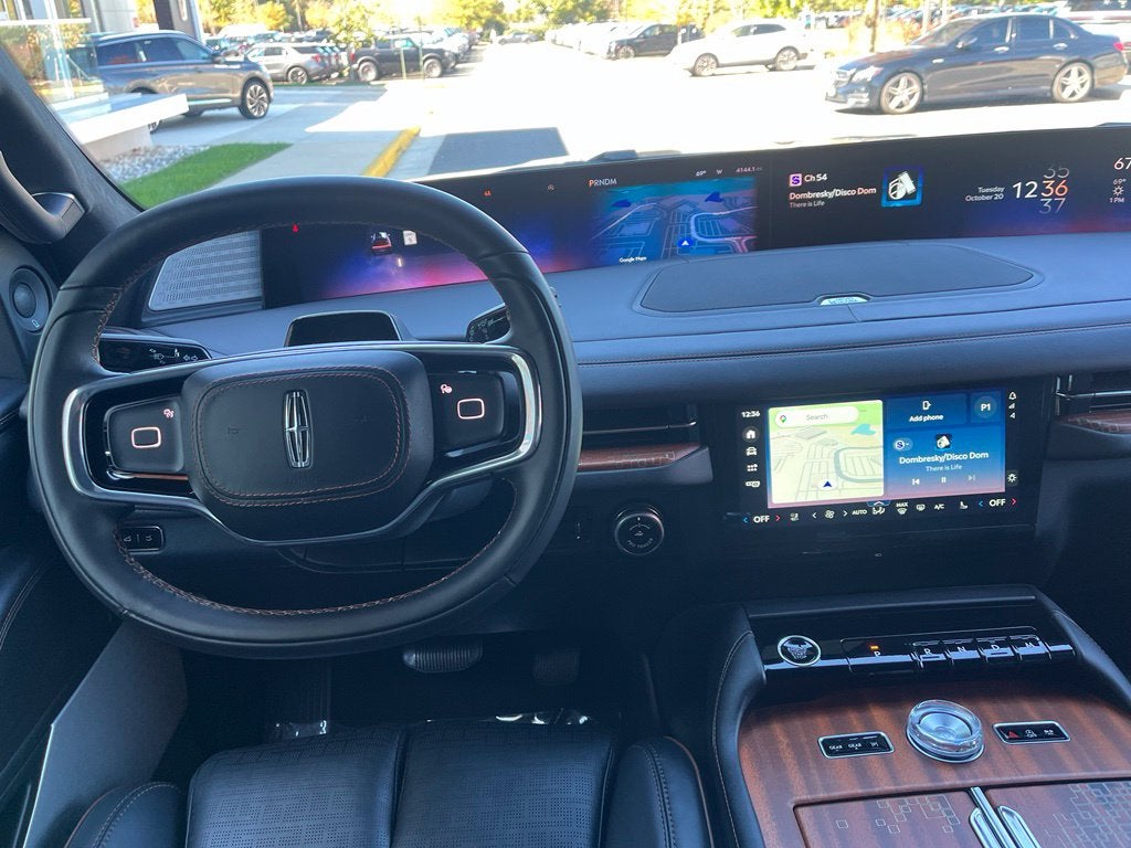 2026 Lincoln Navigator L Black Label AWD | Pano Roof | 360 Cam | Massage Seats