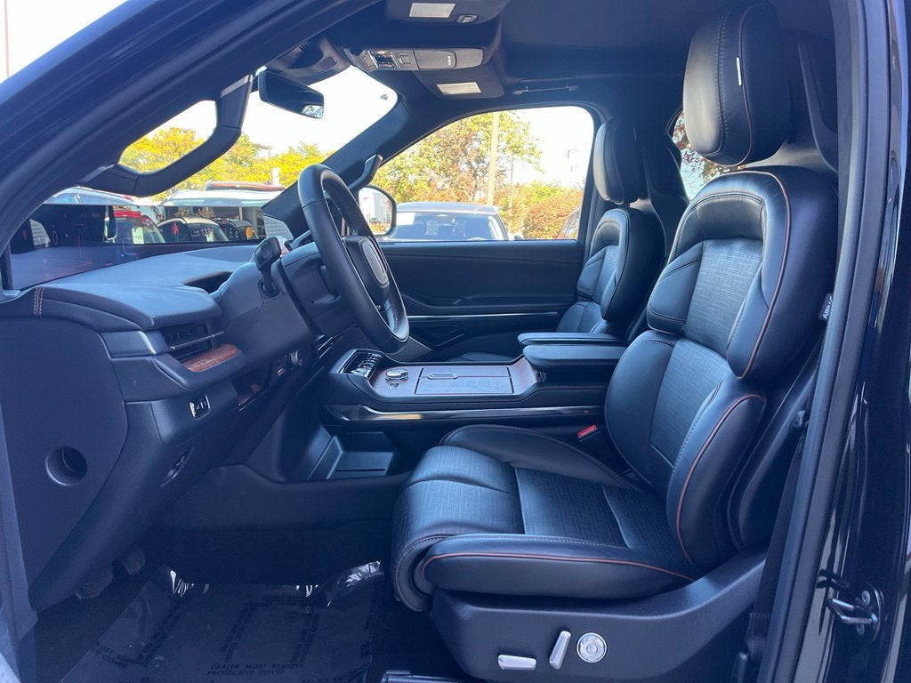 2026 Lincoln Navigator L Black Label AWD | Pano Roof | 360 Cam | Massage Seats