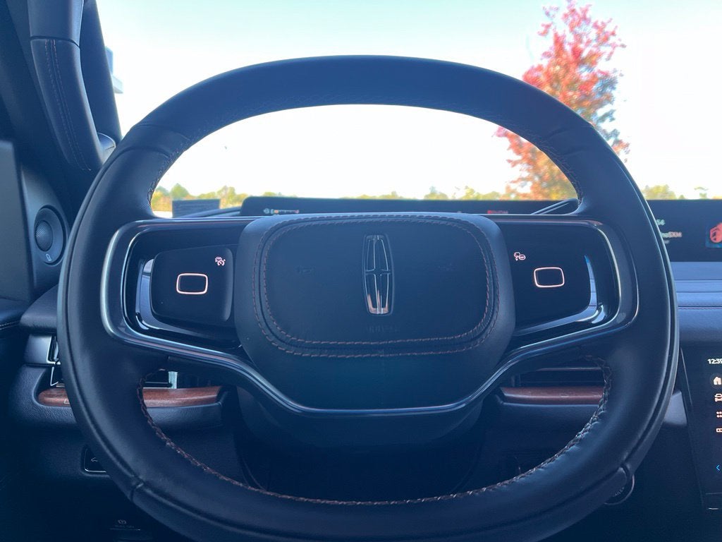 2026 Lincoln Navigator L Black Label AWD | Pano Roof | 360 Cam | Massage Seats
