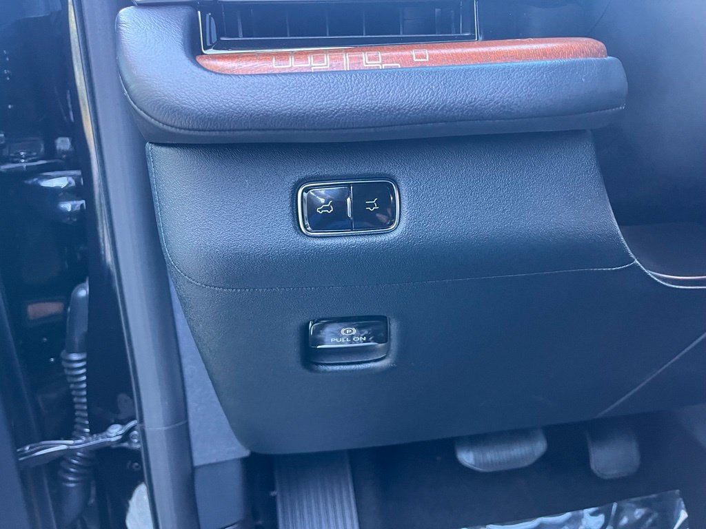 2026 Lincoln Navigator L Black Label AWD | Pano Roof | 360 Cam | Massage Seats