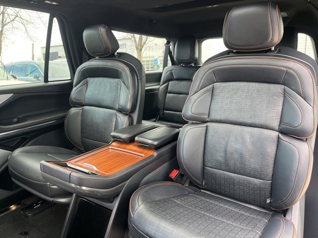 2025 Lincoln Navigator L Black Label 4WD | Special Edition Package