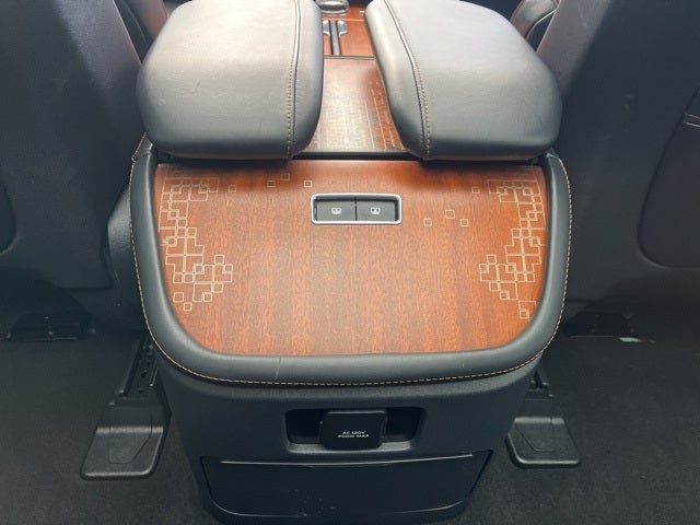 2025 Lincoln Navigator L Black Label 4WD | Special Edition Package