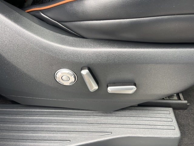 2025 Lincoln Navigator L Black Label 4WD | Special Edition Package