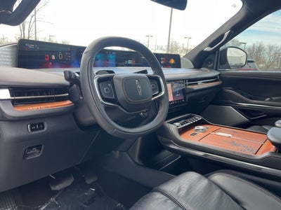 2025 Lincoln Navigator L Black Label 4WD | Special Edition Package