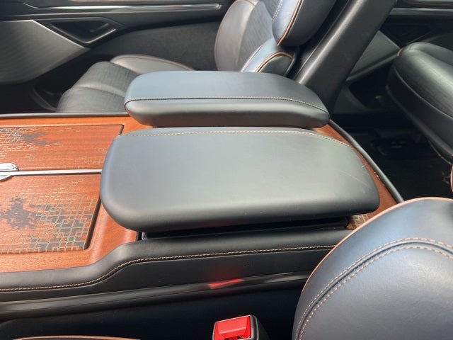 2025 Lincoln Navigator L Black Label 4WD | Special Edition Package