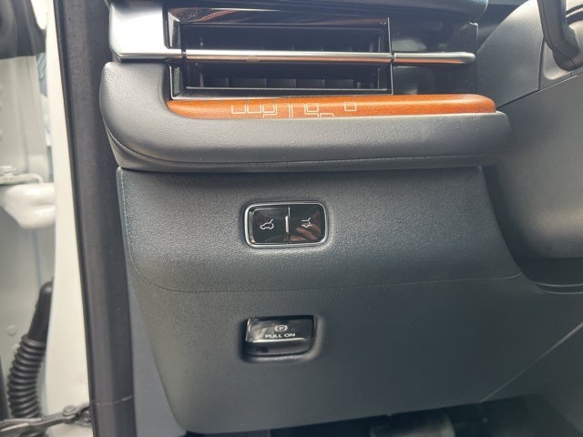 2025 Lincoln Navigator L Black Label 4WD | Special Edition Package