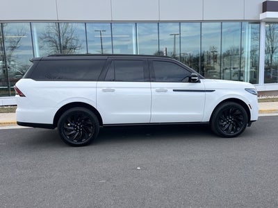 2025 Lincoln Navigator L Black Label 4WD | Special Edition Package