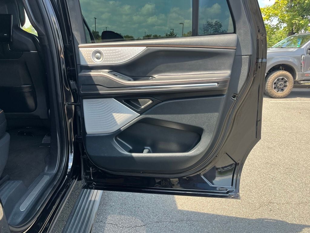 2025 Lincoln Navigator L Black Label 4WD | Pano Roof | 360 Cam | BLIS