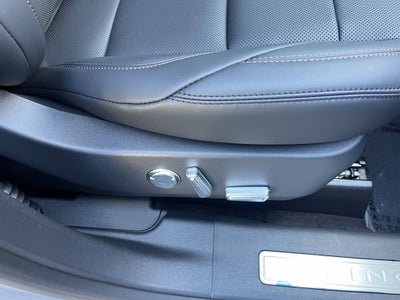 2026 Lincoln Nautilus Premiere II AWD | Pano Roof | 360 Cam | BLIS | Jet Pkg
