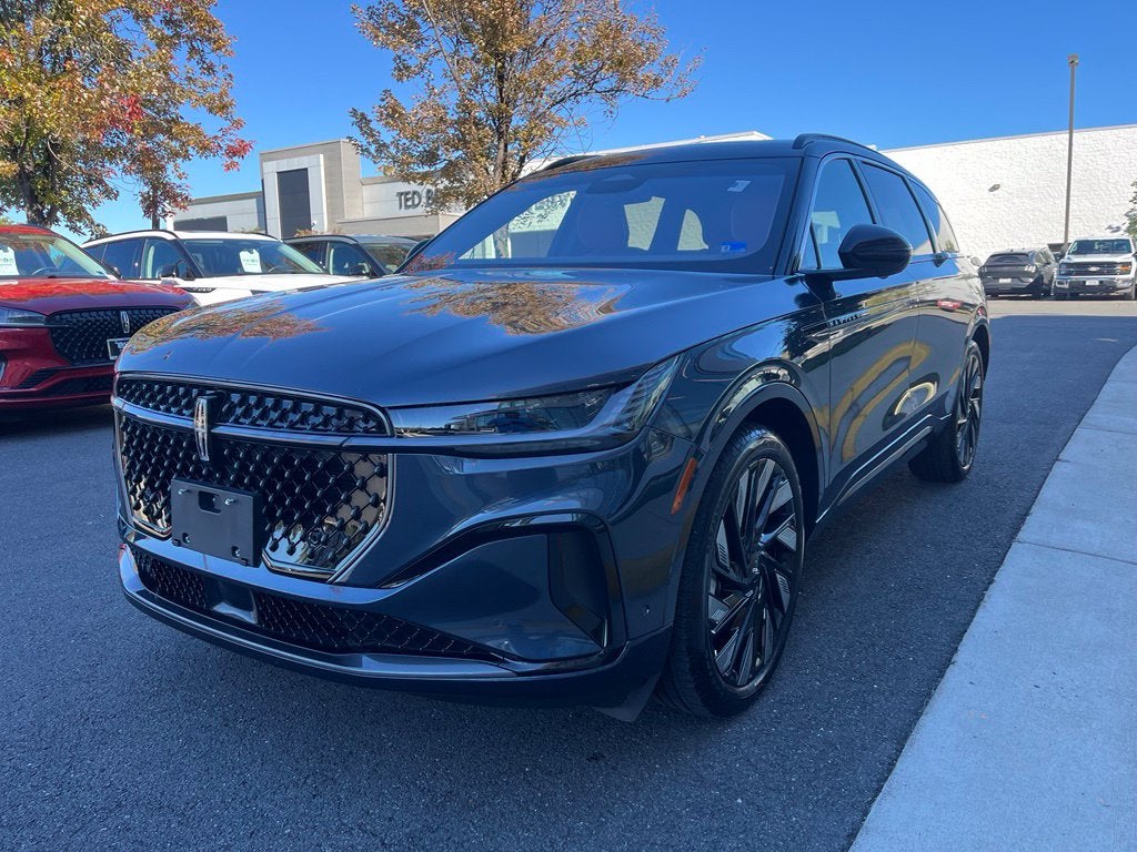 2024 Lincoln Nautilus Black Label AWD | Jet Pkg | Pano Roof | 360 Cam | BLIS