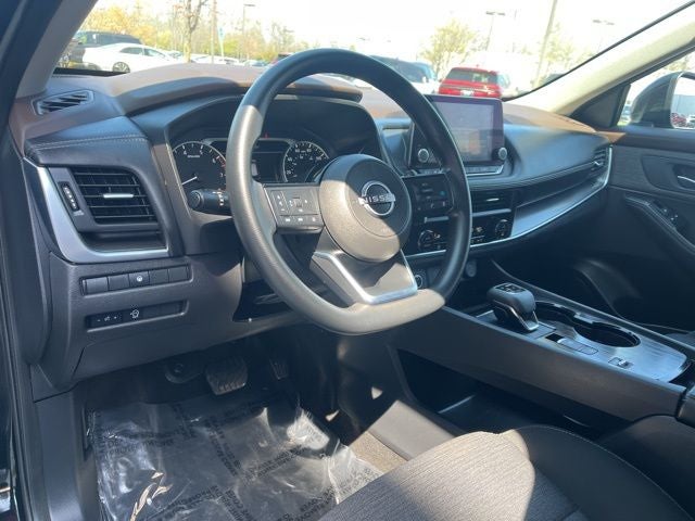 2023 Nissan Rogue SV | BLIS | CarPlay/Android Auto | Remote Start