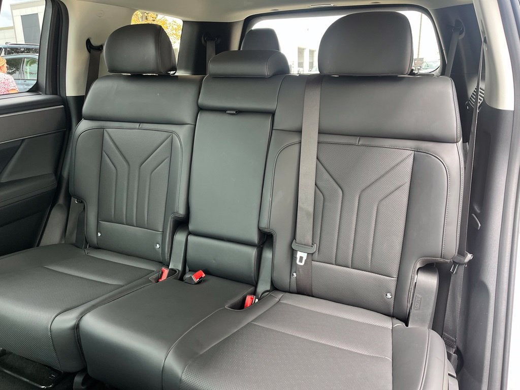 2026 Hyundai Santa Fe SEL AWD | BLIS | Heated Seats | CarPlay/Android Auto