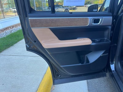 2025 Hyundai Santa Fe Limited AWD | Moonroof | BLIS | Remote Start | LKAS