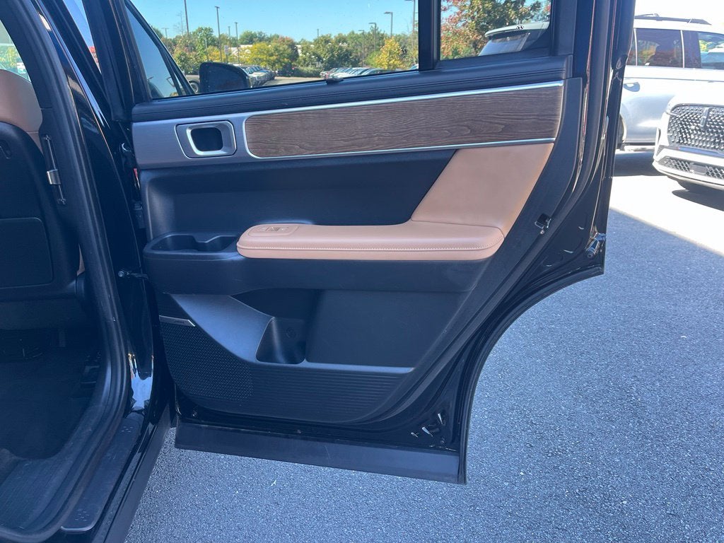 2025 Hyundai Santa Fe Limited AWD | Moonroof | BLIS | Remote Start | LKAS