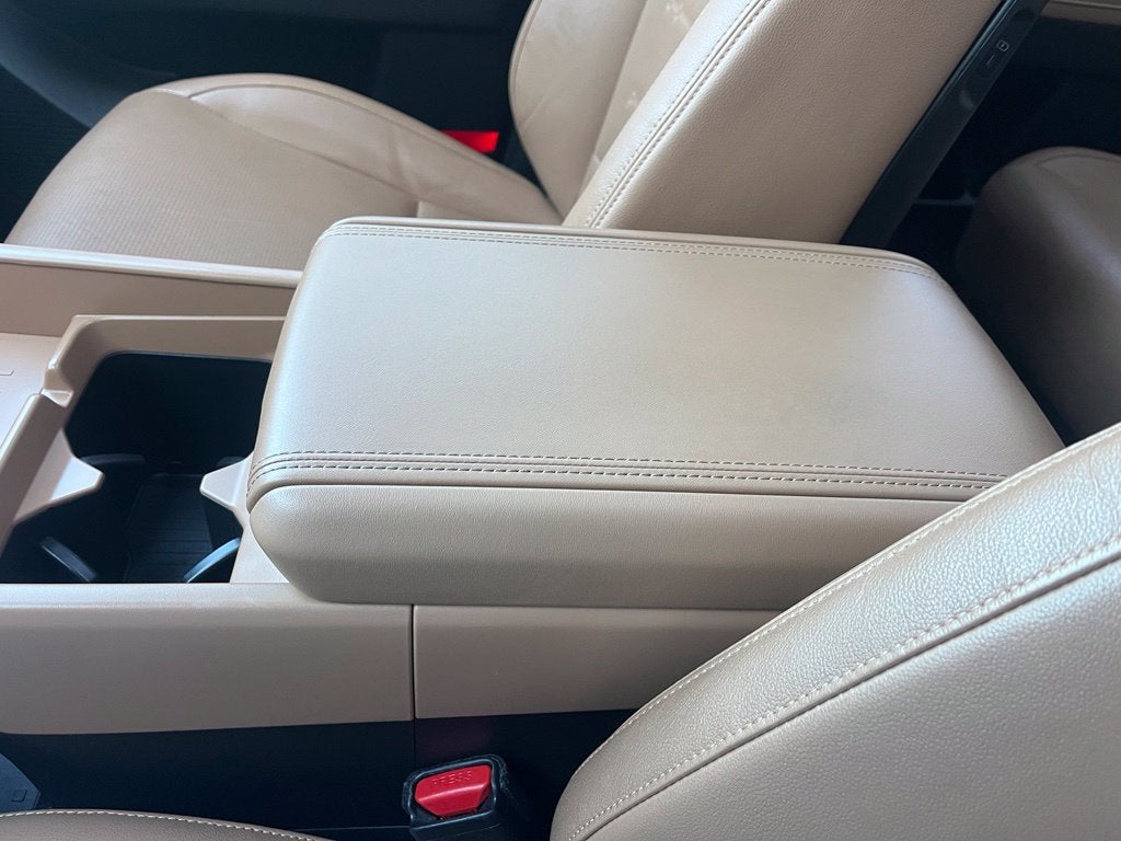 2025 Hyundai Santa Fe Limited AWD | Moonroof | BLIS | Remote Start | LKAS