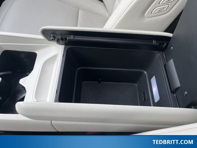 2024 Hyundai Santa Fe Hybrid Calligraphy AWD | 360 Cam | BLIS | Pano Roof