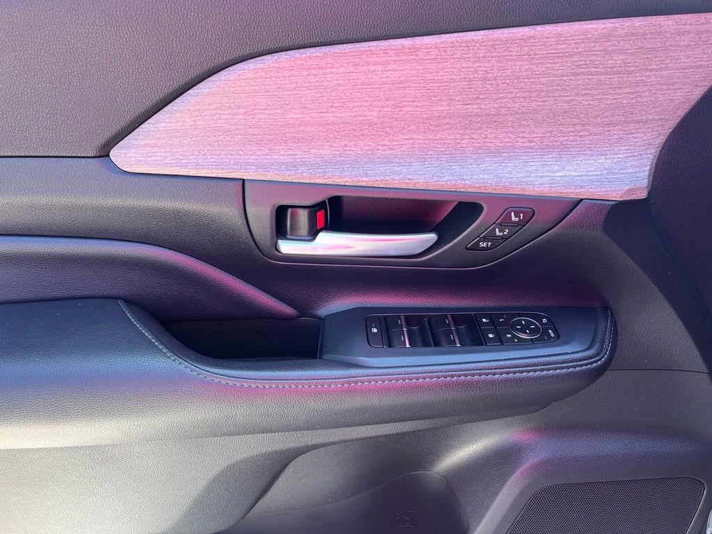 2024 Toyota Grand Highlander Limited AWD | Pano Roof | 360 Cam | BLIS | JBL