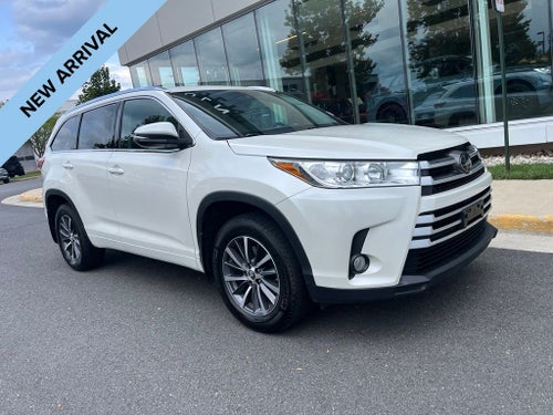 2018 Toyota Highlander XLE AWD | Nav | Sunroof | BLIS | Power Liftgate