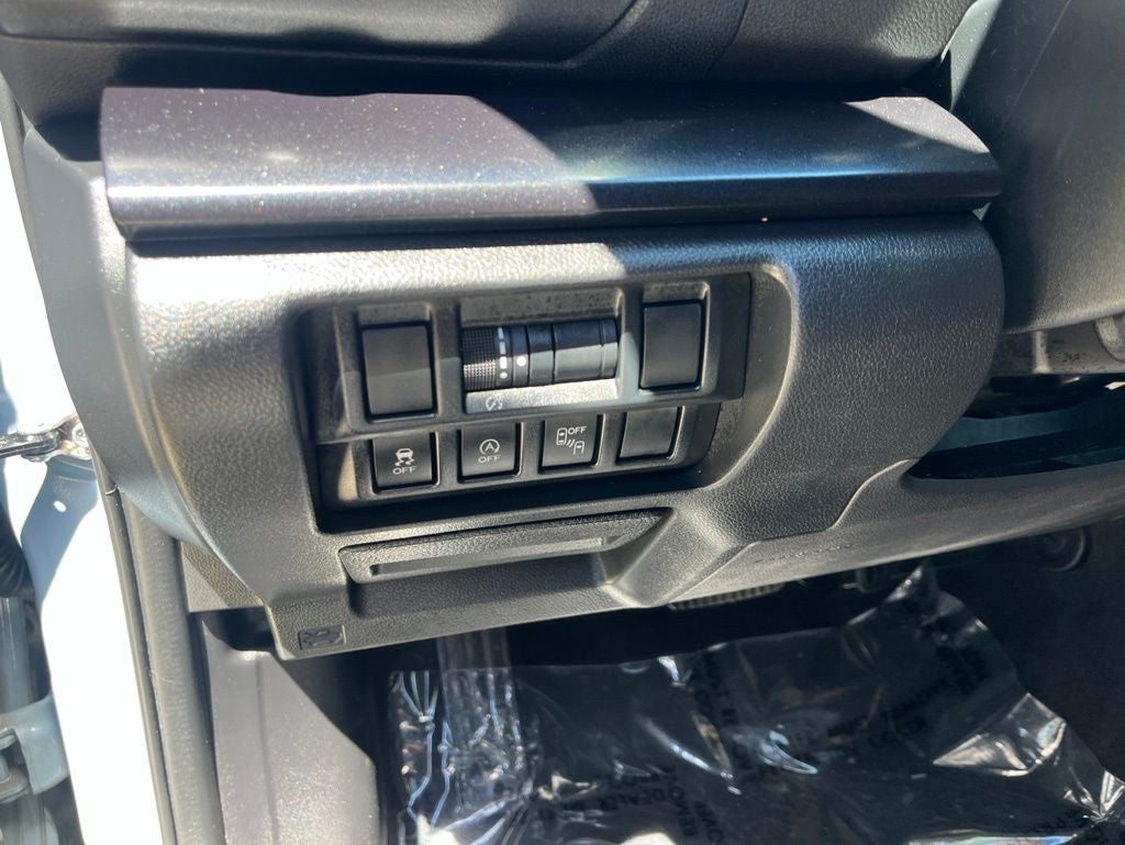 2021 Subaru Crosstrek Sport AWD | Moonroof | Heated Seats | Blind Spot Alert
