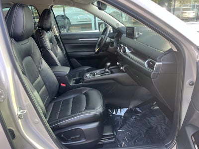 2025 Mazda Mazda CX-5 2.5 S Preferred Package AWD | Moonroof | BLIS | Heated Seats