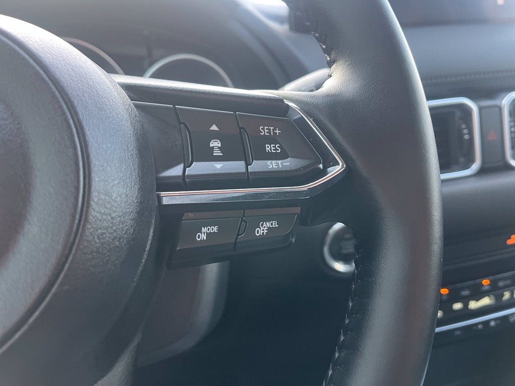 2025 Mazda Mazda CX-5 2.5 S Preferred Package AWD | Moonroof | BLIS | Heated Seats