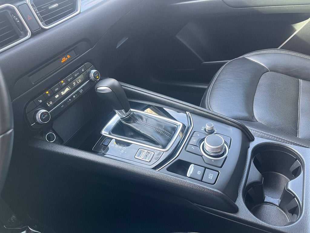 2025 Mazda Mazda CX-5 2.5 S Preferred Package AWD | Moonroof | BLIS | Heated Seats