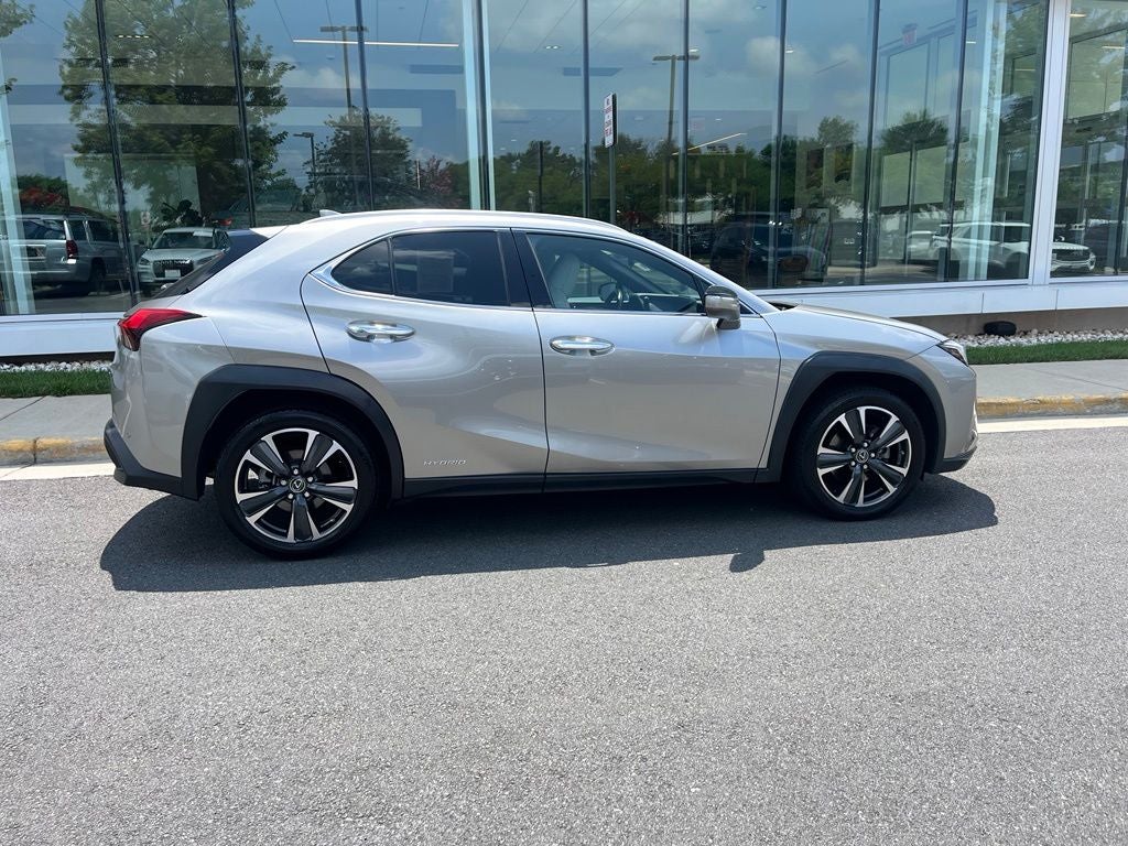 2020 Lexus UX 250h Base Hybrid AWD | Moonroof | Blind Spot Alert