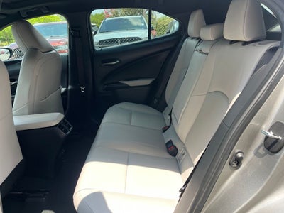2020 Lexus UX 250h Base Hybrid AWD | Moonroof | Blind Spot Alert