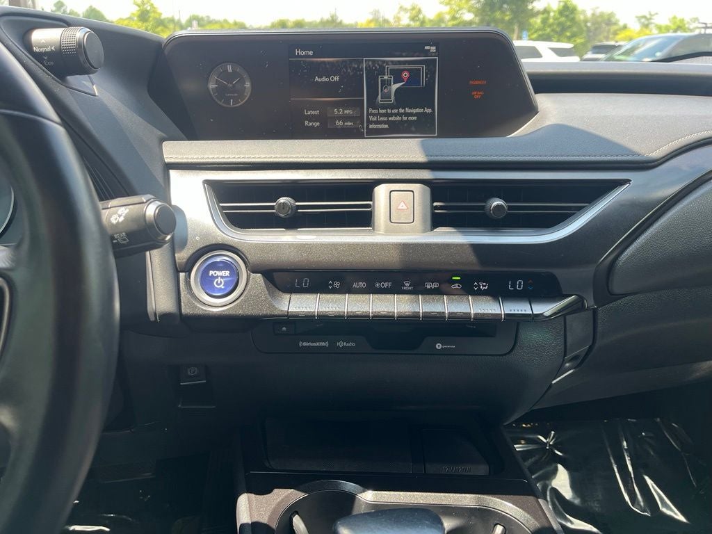 2020 Lexus UX 250h Base Hybrid AWD | Moonroof | Blind Spot Alert