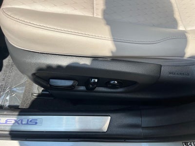 2020 Lexus UX 250h Base Hybrid AWD | Moonroof | Blind Spot Alert