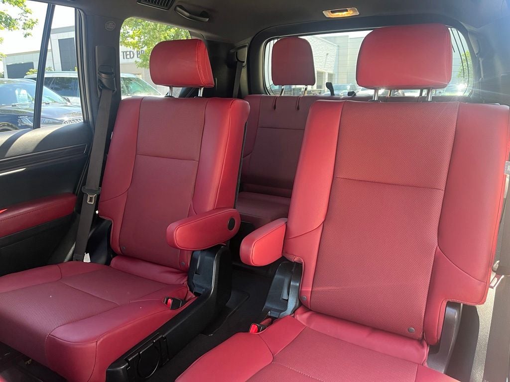 2023 Lexus GX 460 4WD | Premium Plus Sport w/Captain's Chair