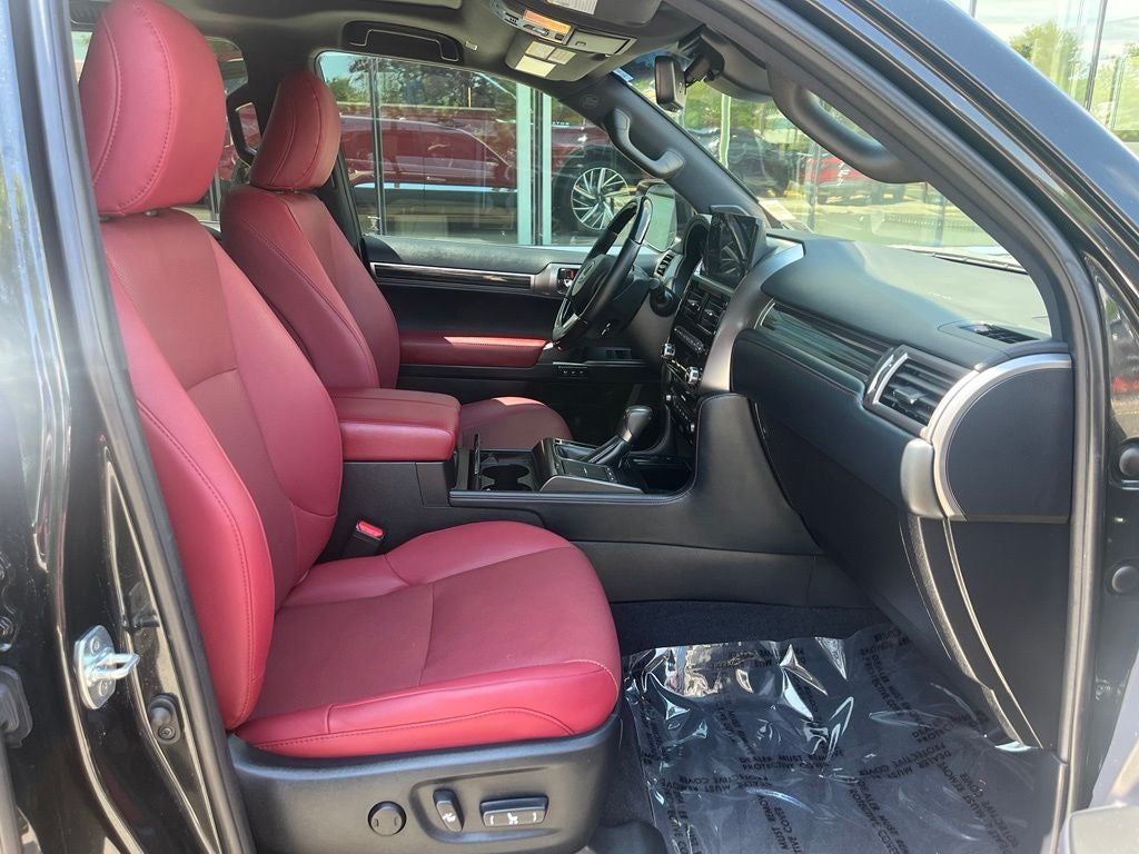 2023 Lexus GX 460 4WD | Premium Plus Sport w/Captain's Chair