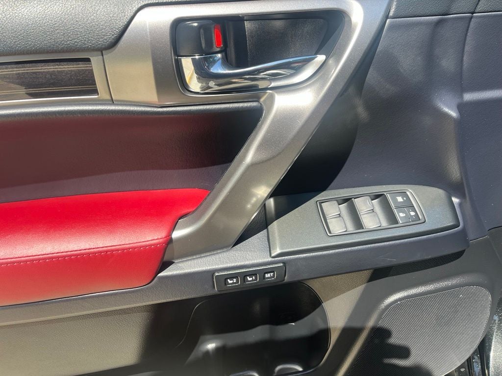 2023 Lexus GX 460 4WD | Premium Plus Sport w/Captain's Chair