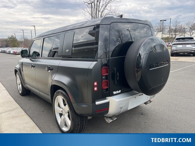 2024 Land Rover Defender 110 SE 500PS 4WD