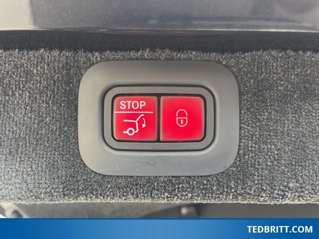 2024 Aston Martin DBX 707