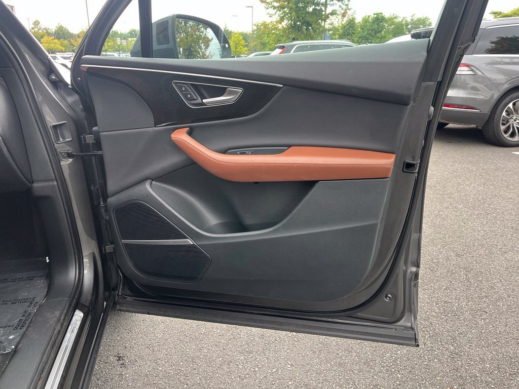2021 Audi Q7 55 Premium Plus quattro | Pano Roof | BLIS | Executive Package