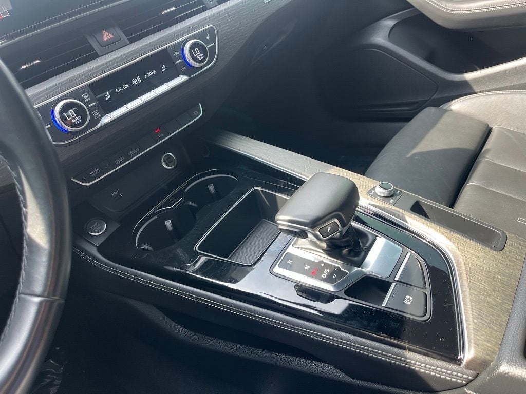 2021 Audi A4 45 S line Premium Plus quattro