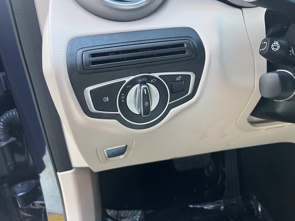2018 Mercedes-Benz GLC GLC 300 4MATIC®