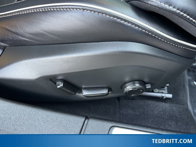 2024 Volvo V60 Recharge Plug-In Hybrid T8 Polestar AWD | Pano Roof | 360 Camera