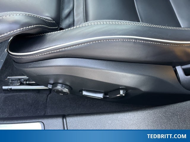 2024 Volvo V60 Recharge Plug-In Hybrid T8 Polestar AWD | Pano Roof | 360 Camera