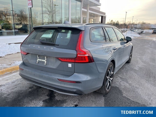 2024 Volvo V60 Recharge Plug-In Hybrid T8 Polestar AWD | Pano Roof | 360 Camera